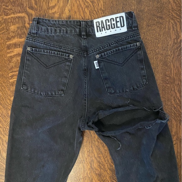 Ragged Priest Butt Cut Jean - Picture 10 of 11
